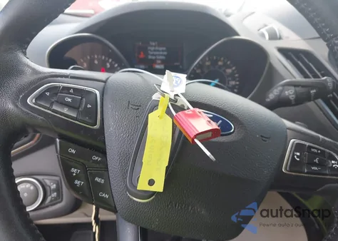 2017 Ford Escape Titanium из США, поврежденный, VIN 1FMCU9JD2HUB42048